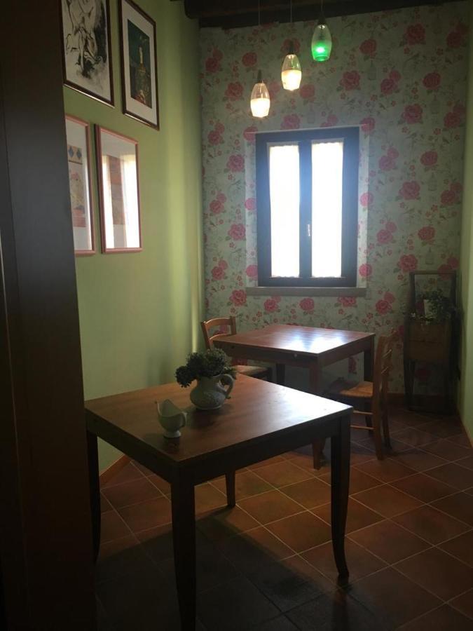 Ca Vittoria Bed & Breakfast Busco Bagian luar foto